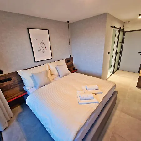 Maison d'hôtes San 3*